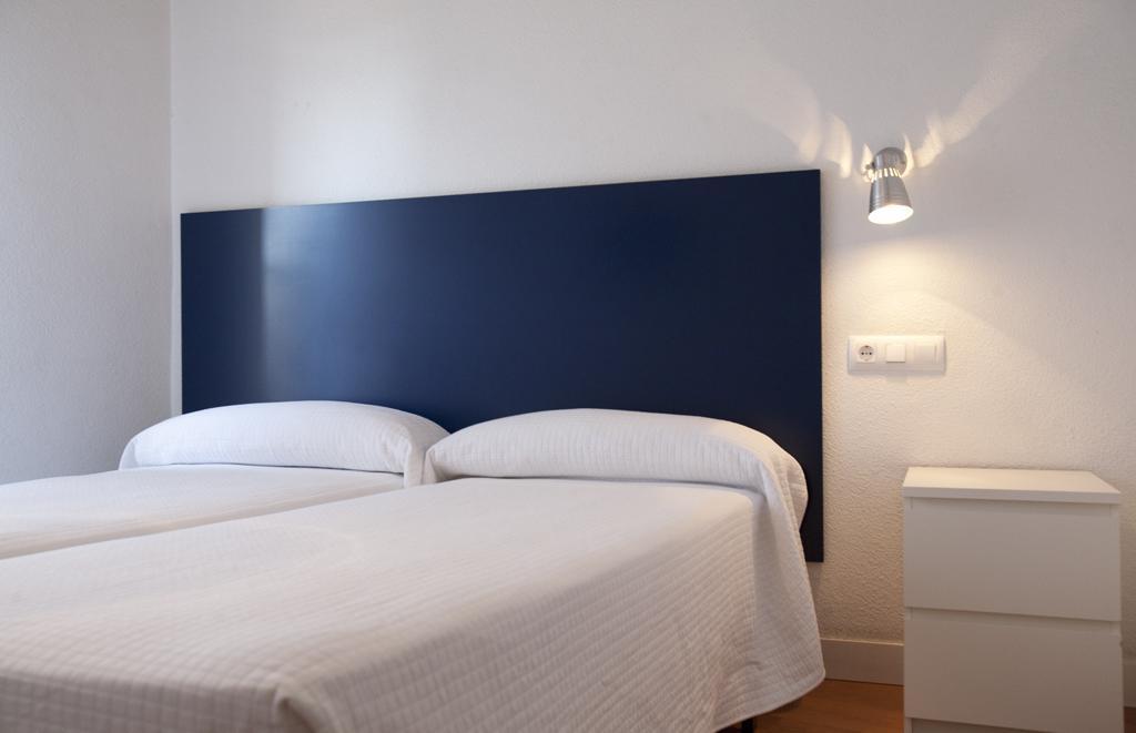 Hostal Santa Isabel Madryt Zewnętrze zdjęcie